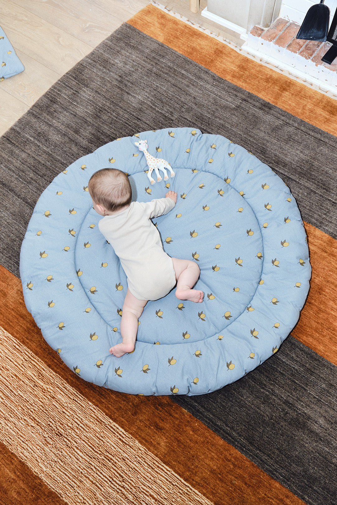 Pack Colima (5 products): changing mat + newborn nest + travel bag + muslin cotton blanket + Crawling mat