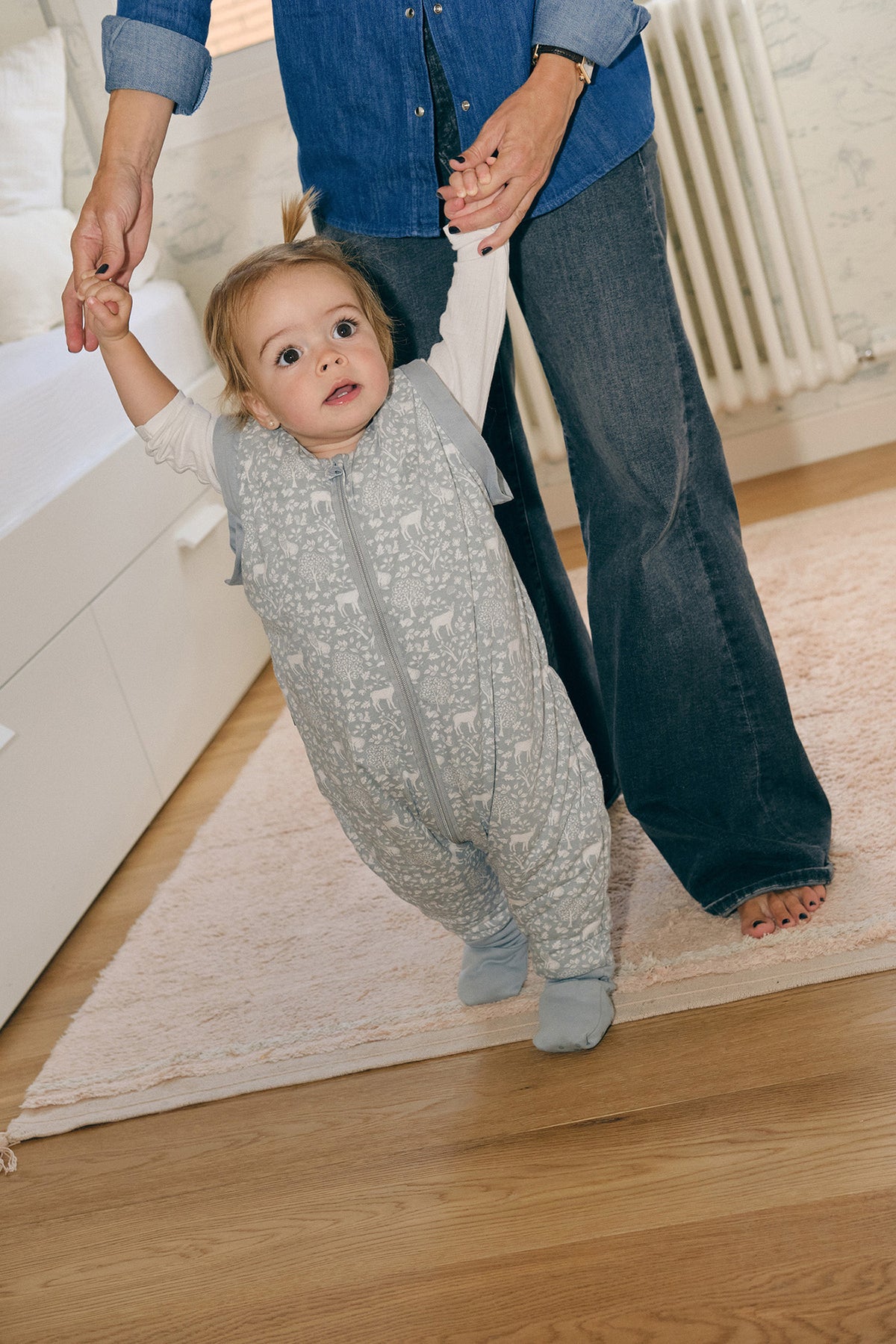 Schlafsack mit Ärmeln und rutschfesten Socken – Woodland – TOG 2.5