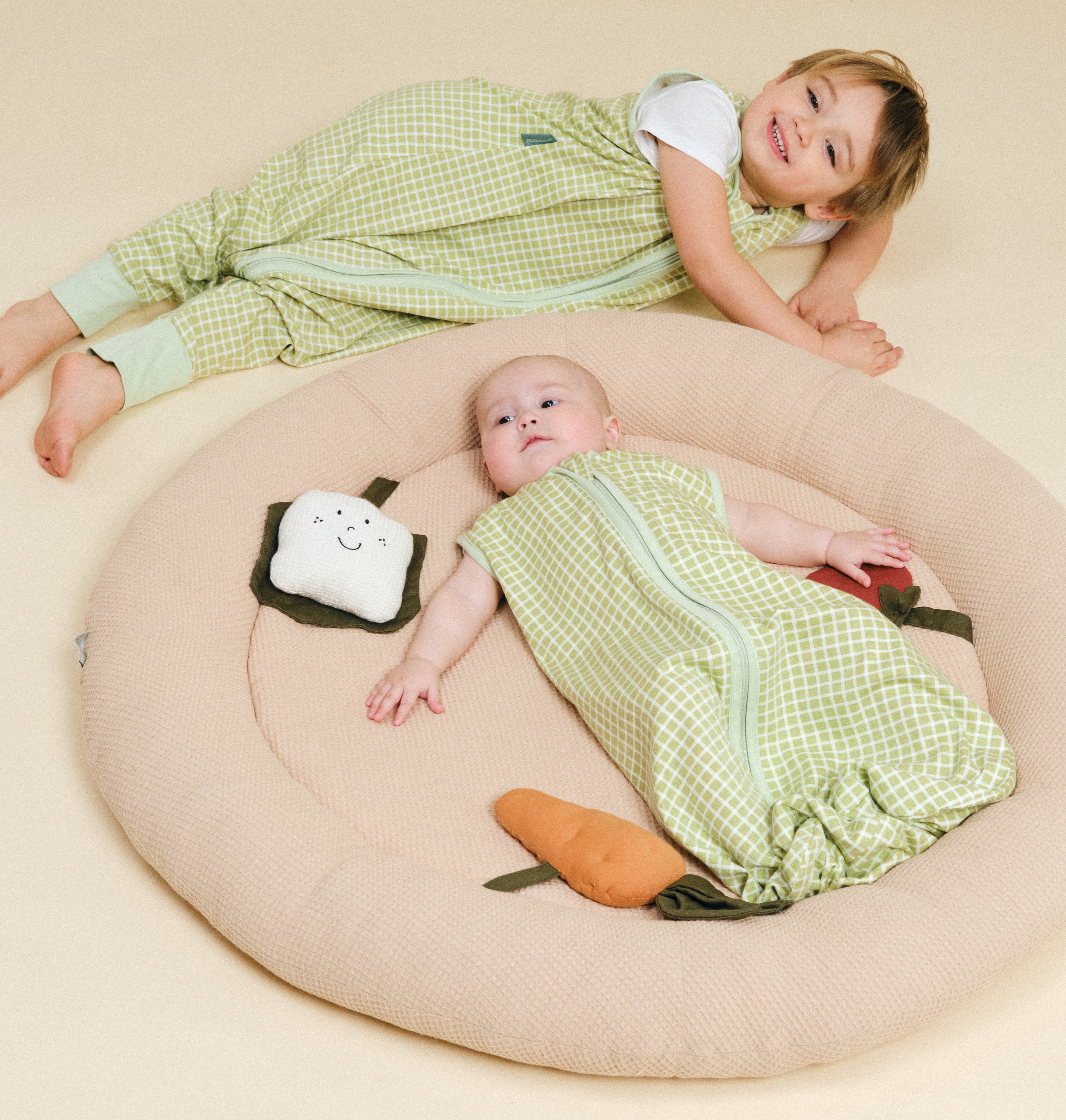 ¿Cuándo pasar del saco de dormir al pijama manta?