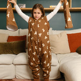 Schalfsack mit Ärmeln und rutschfesten Socken – Teddy Mocca – TOG 1