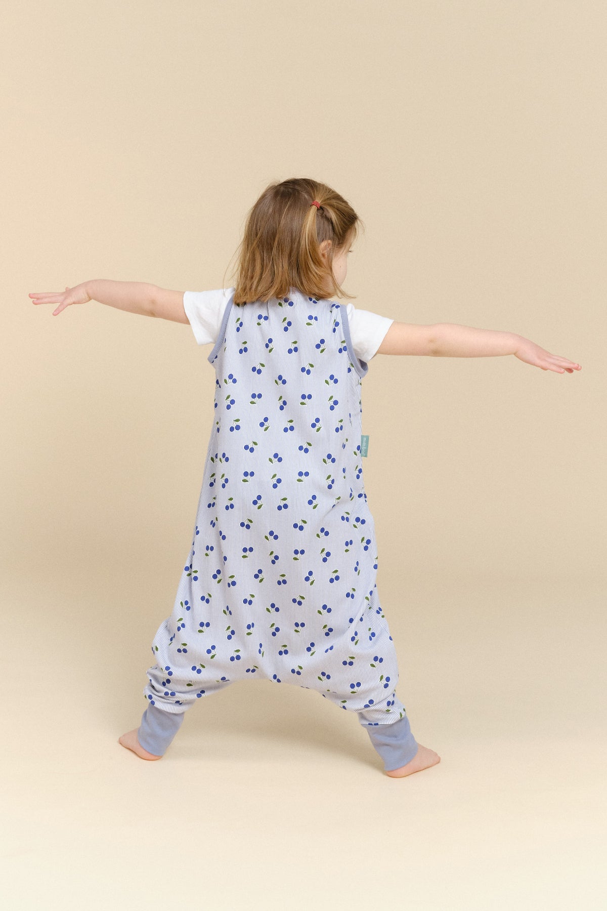 Sleeping jumpsuit - Cherries - TOG 0.5