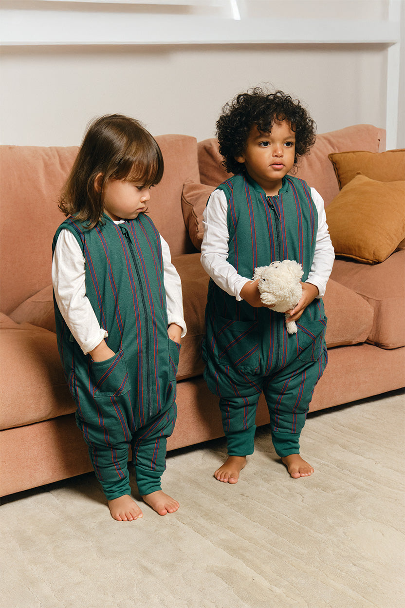 schlafsack mit bändern Schlafsack mit Füßen für Babys ideal für den Winter. Forest Stripes- TOG 2.5