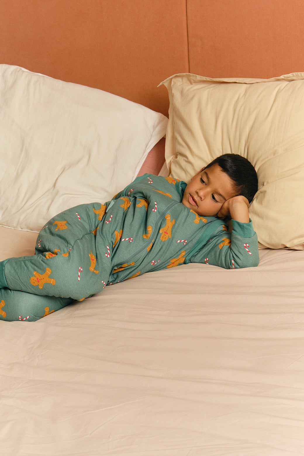 Pijama manta con mangas y calcetines antideslizantes - Gingerbread - TOG 2.5