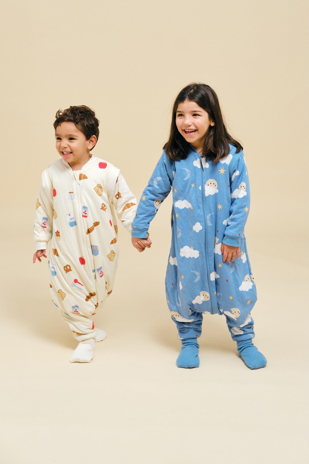 Schlafsack mit Ärmeln und rutschfesten Socken – Good morning – TOG 1