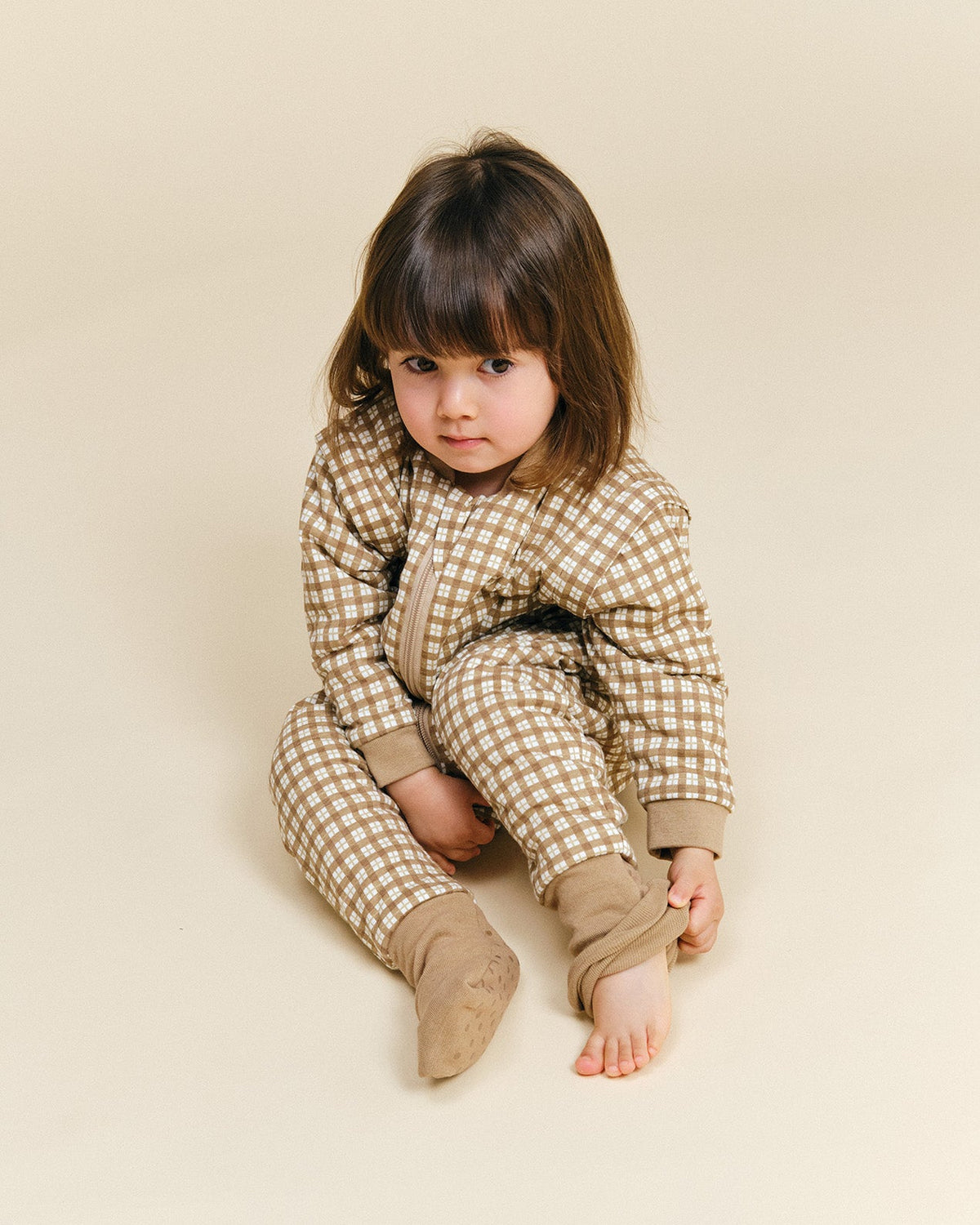 Pijama manta con mangas y calcetines antideslizantes - Brown Checks - TOG 1