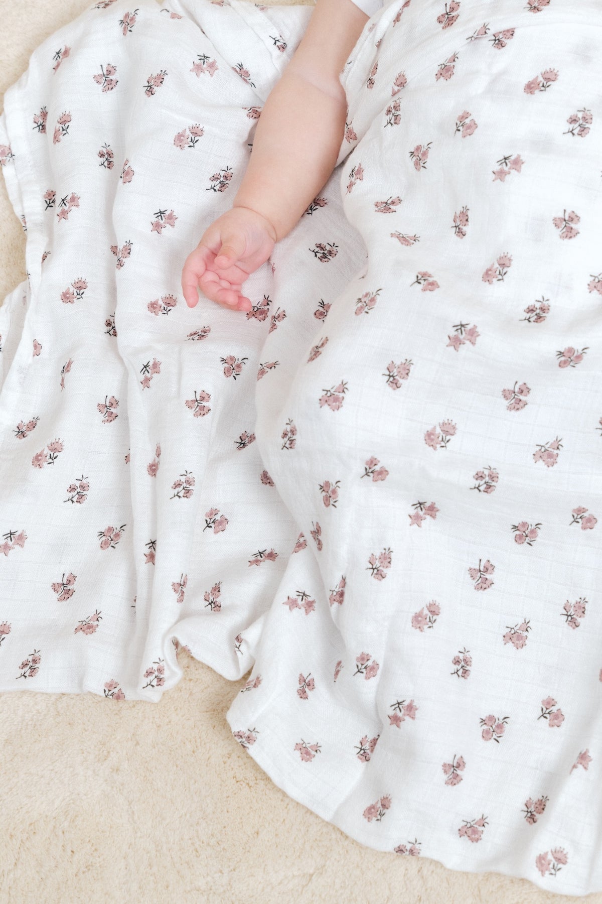 Muslin bamboo blanket - Tiny Flowers