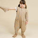 Schlafsack mit Ärmeln und rutschfesten Socken – Brown Checks - TOG 1