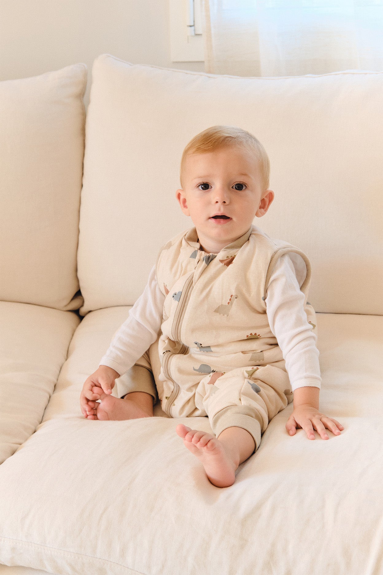 baby schlafsack 2.5 tog Schlafsack mit Füßen für Babys ideal für den Winter. Dinos