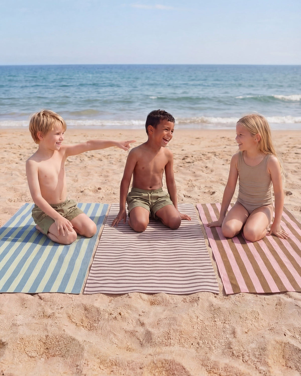 Microfibre towel - Khaki & Rose Stripes