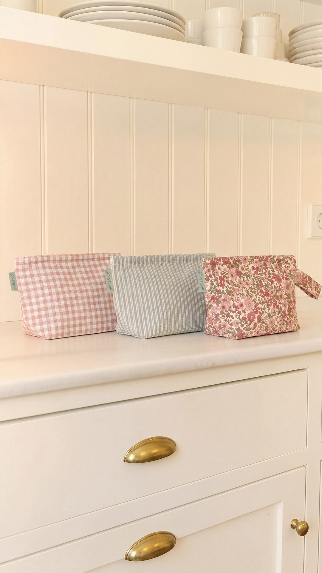 Toiletry bag - Winter Commelina