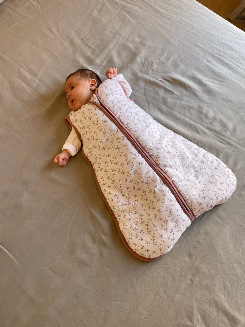 BABY SLEEPING BAG - FLORAL PINK - TOG 2.5 - BAMBOO MUSLIN