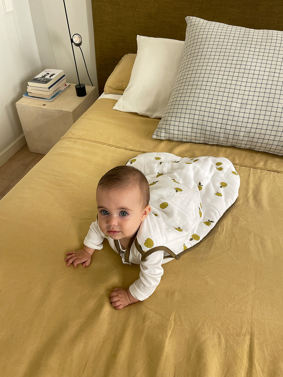 Babyschlafsack - Bambus Musselin - Apples - TOG 2.5