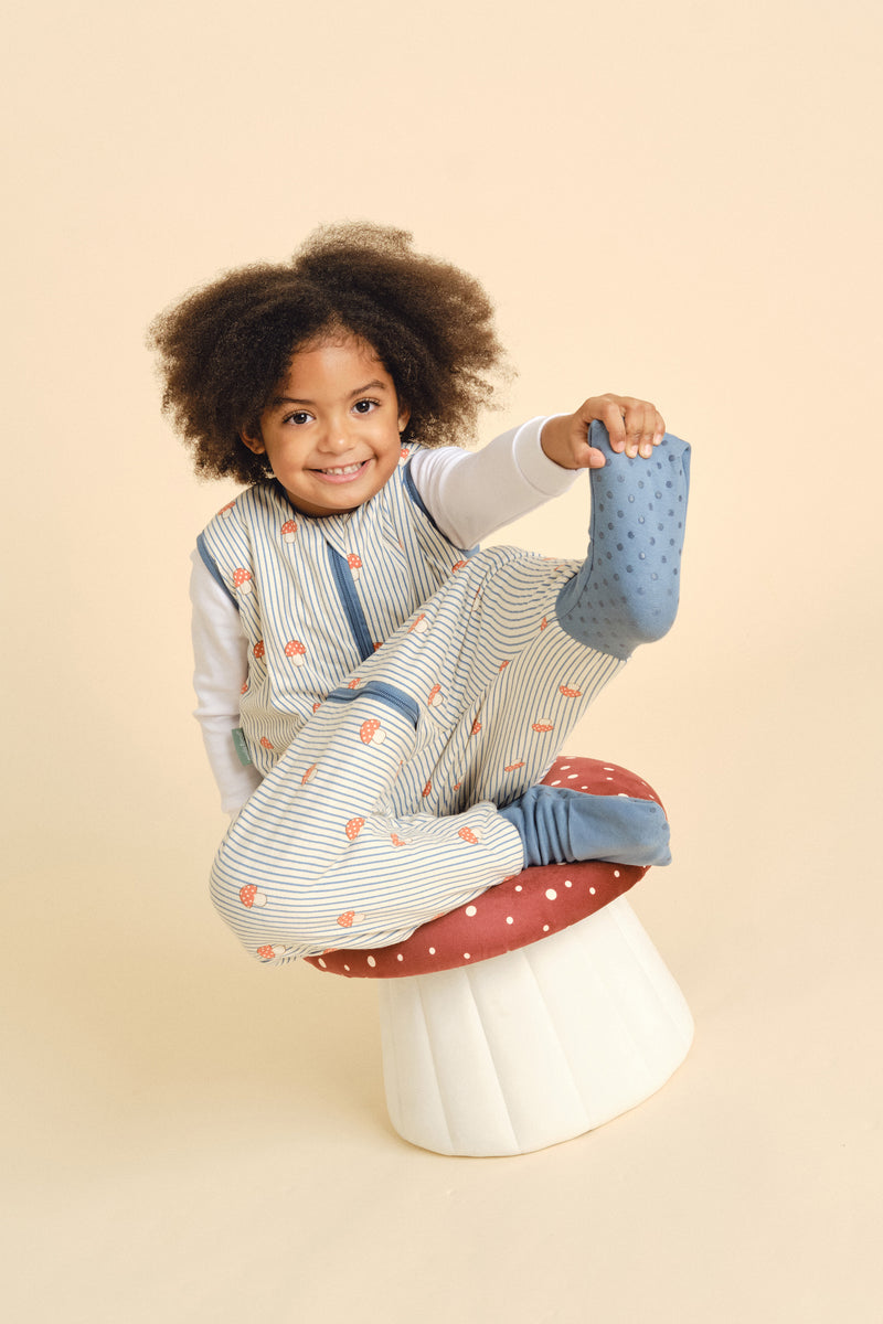 PIJAMA MANTA CON CALCETINES ANTIDESLIZANTES-TOG 1-MUSHROOMS