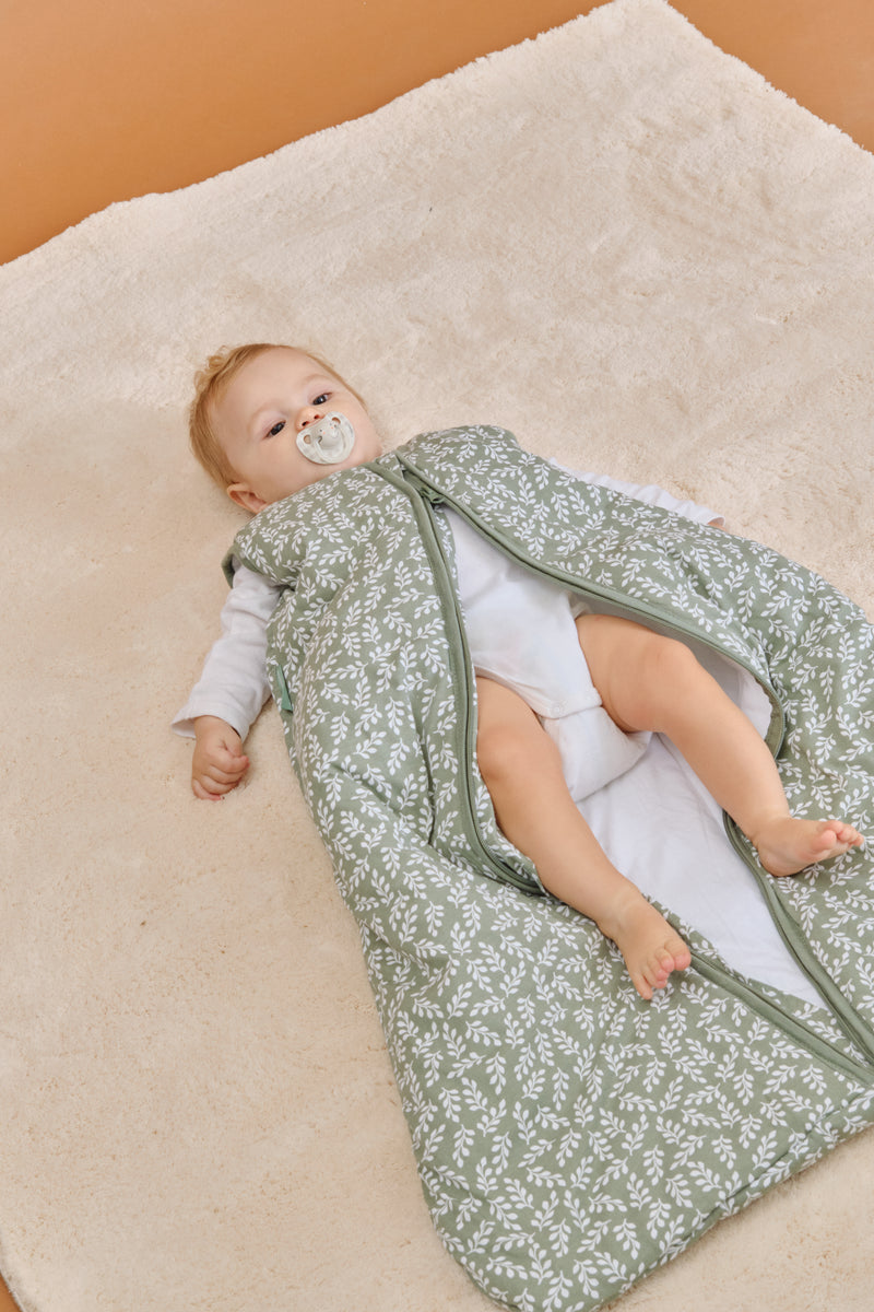 Baby sleeping bag ideal for winter. Green garden TOG 2.5 molisandco