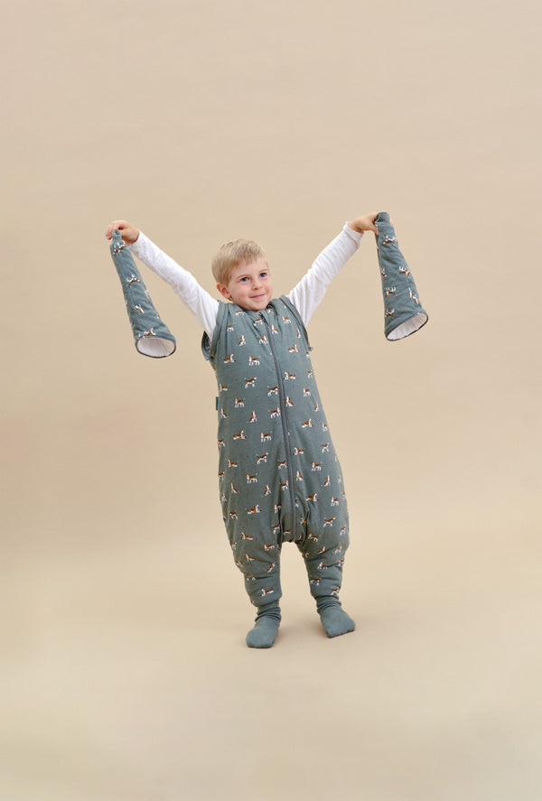 SLEEPING JUMPSUIT- BEAGLE - TOG 2.5 - WITH SOCKS AND SLEEVES