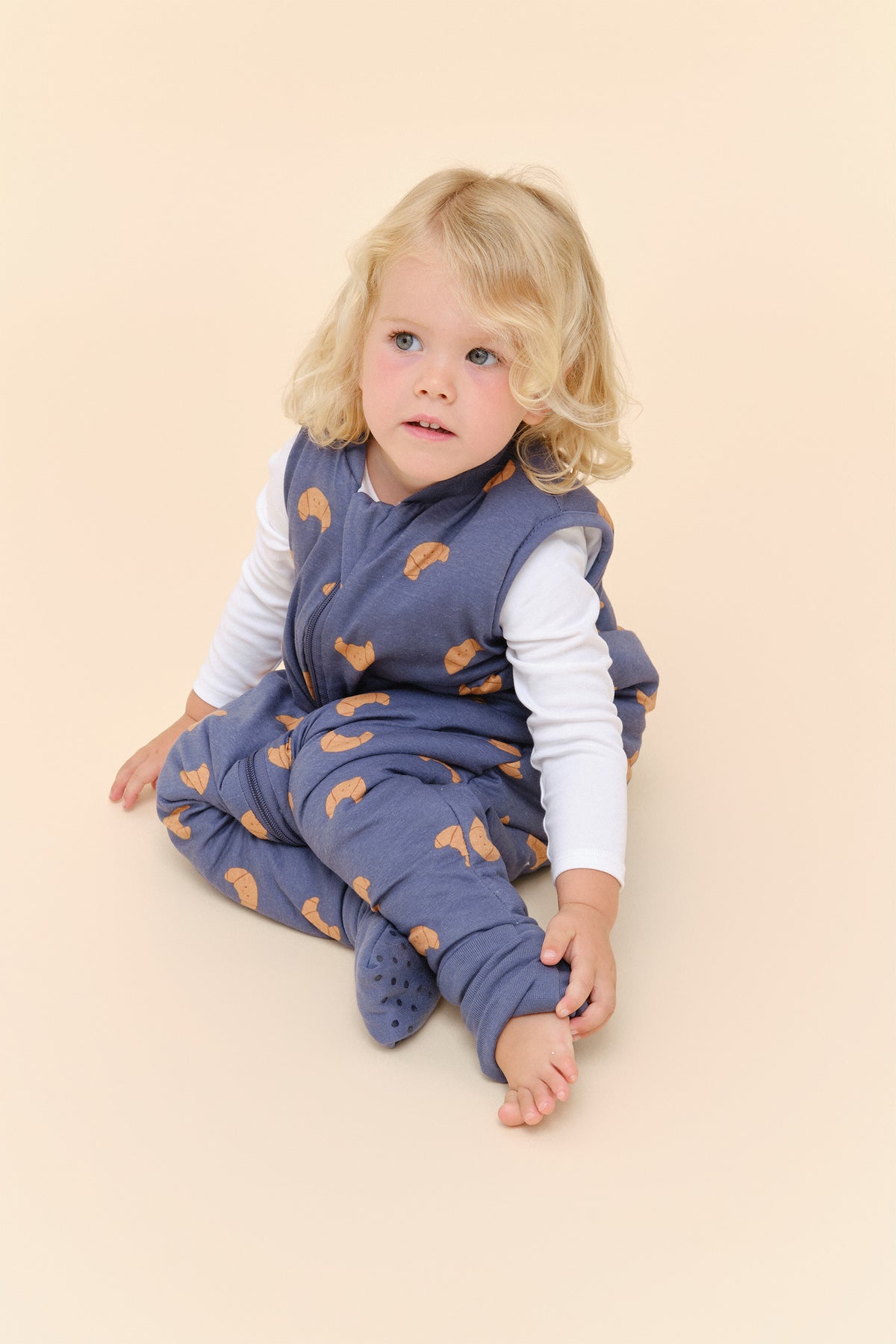 Pijama manta con calcetines antideslizantes - Croissants - TOG 2.5