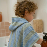 Pack Baño Poncho y Toalla Green & Blue Stripes