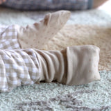 Saco de dormir bebé para invierno, con calcetines antideslizantes. 